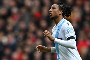 FC Bayern: Olise kommt von Crystal Palace