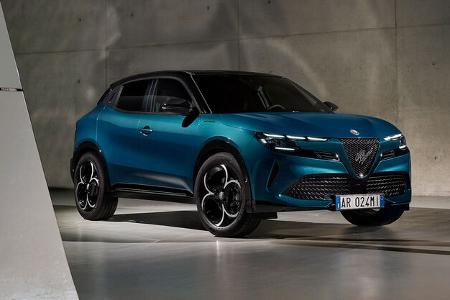 Alfa Romeo Milano Ibrida Leggenda Hybrid-SUV