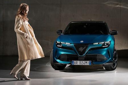 Alfa Romeo Milano Ibrida Leggenda Hybrid-SUV