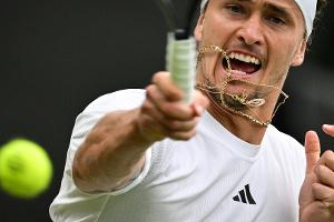 Aus in Wimbledon: Angeschlagener Zverev unterliegt Fritz