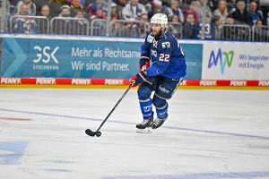 DEL: Rekordspieler Plachta verlängert in Mannheim