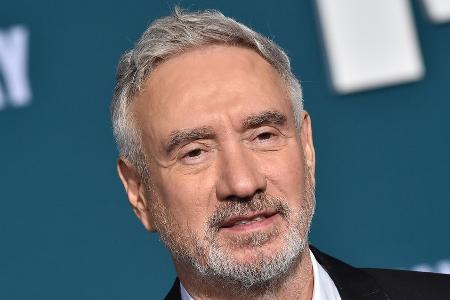 Roland Emmerich über Krebserkrankung: Er blickte dem Tod ins Auge Roland Emmerich über Krebserkrankung: Er blickte dem Tod ins Auge