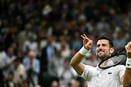 Musik als Ausgleich: Djokovic peilt Finale in Wimbledon an Musik als Ausgleich: Djokovic peilt Finale in Wimbledon an
