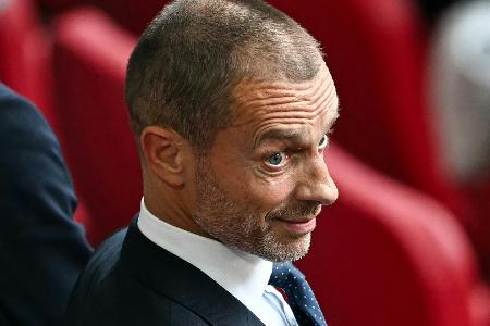Medien: Mehrere Verbände wollen Ceferin nach 2027 halten Medien: Mehrere Verbände wollen Ceferin nach 2027 halten