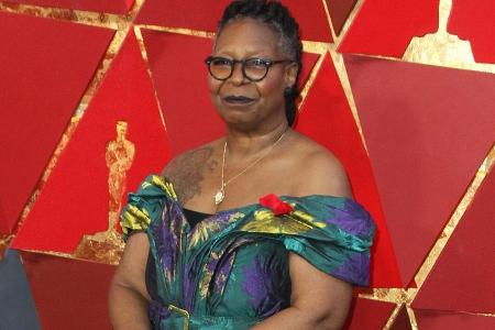 Whoopi Goldberg hat die Asche ihrer Mutter in Disneyland verstreut Whoopi Goldberg hat die Asche ihrer Mutter in Disneyland verstreut