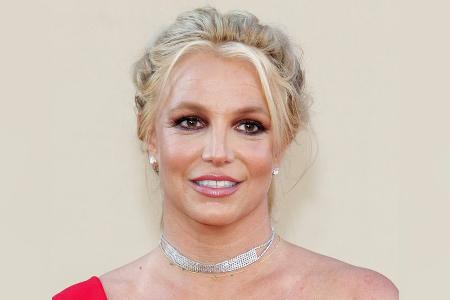 Britney Spears schlägt gegen Ozzy Osbourne zurück Britney Spears schlägt gegen Ozzy Osbourne zurück