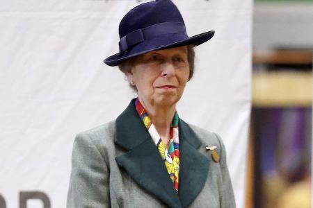 Nur kurze Rückkehr? Prinzessin Anne zieht sich wieder zurück Nur kurze Rückkehr? Prinzessin Anne zieht sich wieder zurück
