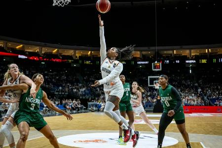 Ohne Sabally: Basketballerinnen besiegen Nigeria Ohne Sabally: Basketballerinnen besiegen Nigeria