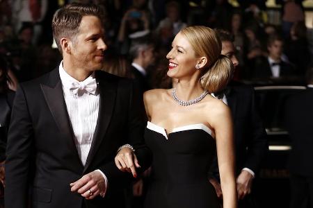 Ryan Reynolds enthüllt den Namen seines vierten Kindes Ryan Reynolds enthüllt den Namen seines vierten Kindes