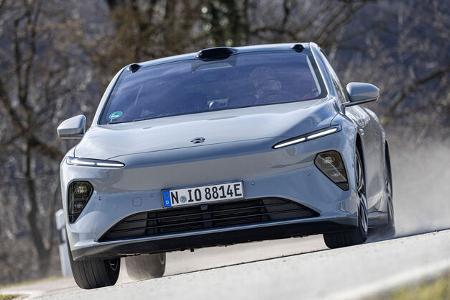 Nio ET7