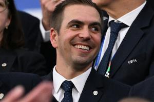 Nacht im Hause Lahm: Weltmeister bietet Villa am Tegernsee an