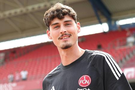 Nürnberg bezwingt Juventus Turin - Serra kommt auf Leihbasis Nürnberg bezwingt Juventus Turin - Serra kommt auf Leihbasis