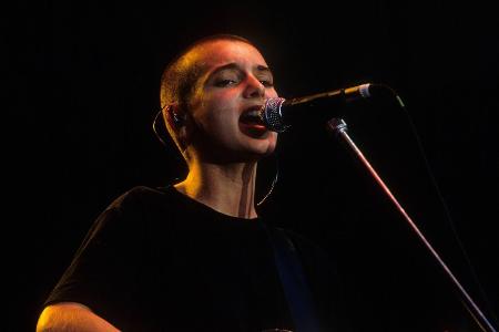 Wachsmuseum in Dublin: Heftige Kritik an Figur von Sinéad O'Connor Wachsmuseum in Dublin: Heftige Kritik an Figur von Sinéad O'Connor