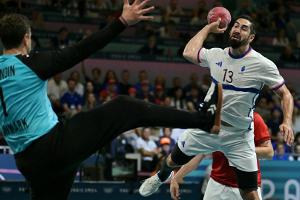 Dänemark vermiest Frankreichs erste Handball-Party