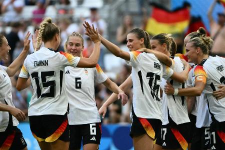Auftaktsieg gegen Australien: DFB-Frauen mit Ausrufezeichen Auftaktsieg gegen Australien: DFB-Frauen mit Ausrufezeichen