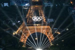 Ringe, Feuer, Statuen: Symbole sollen in Paris bleiben
