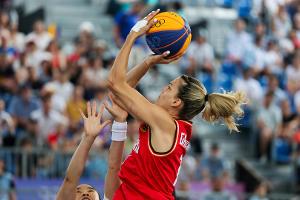 Vier aus fünf: 3x3-Basketballerinnen erreichen K.o.-Phase