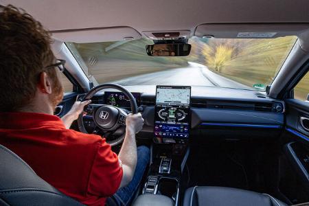 Honda E:Ny1, Cockpit + Fahrer