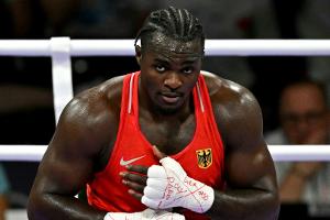 Medaille sicher: Boxer Tiafack gewinnt Viertelfinale