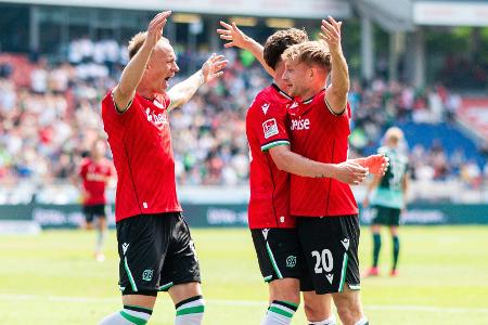 Hannover startet mit lockerem Heimsieg Hannover startet mit lockerem Heimsieg