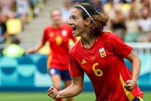 Spaniens Fußballerinnen nach Krimi im Halbfinale