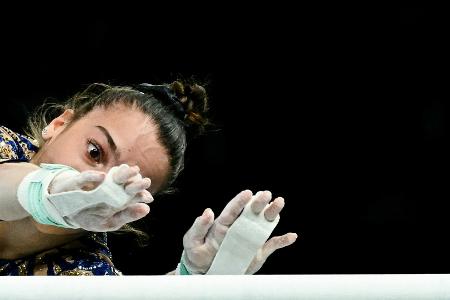 Helen Kevric: Wichtige Erfahrungen - und ein Foto mit Biles Helen Kevric: Wichtige Erfahrungen - und ein Foto mit Biles