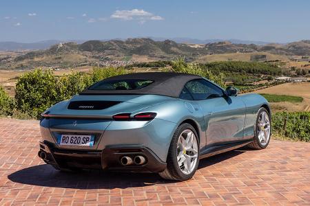 Ferrari Roma Spider