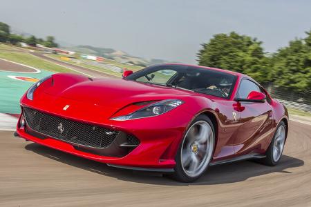 Ferrari 812 Superfast im Fahrbericht, V12, Saugmotor