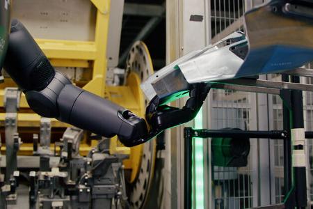 Humanoider Roboter von BMW Figur 02