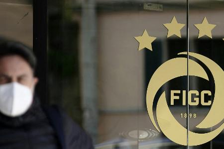 Italiens Fußball-Klubs machen weniger Verlust Italiens Fußball-Klubs machen weniger Verlust