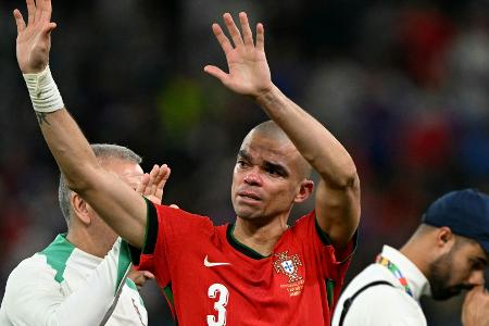 Im Alter von 41: Pepe gibt Karriereende bekannt Im Alter von 41: Pepe gibt Karriereende bekannt
