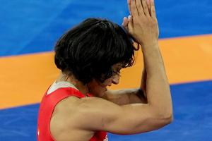 Nach Ausschluss: Ringerin Phogat will Silber am Grünen Tisch