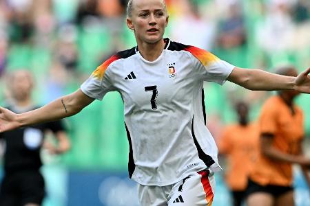DFB-Frauen: Popp von Anfang an, Schüller bleibt auf der Bank DFB-Frauen: Popp von Anfang an, Schüller bleibt auf der Bank