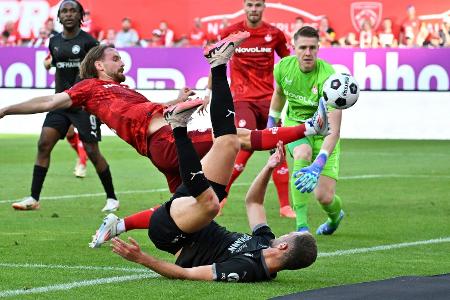Fürth verspielt 2:0-Führung auf dem Betzenberg Fürth verspielt 2:0-Führung auf dem Betzenberg