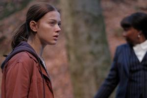 Neue Serie "Fallen": Zwischen "Maxton Hall" und "Twilight"