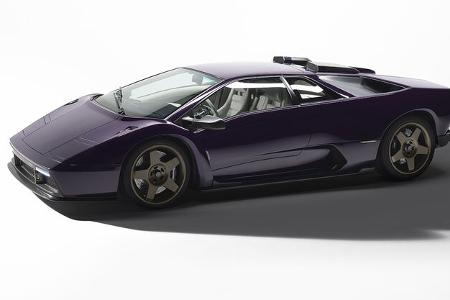 Eccentrica V12 Lamborghini Diablo Restomod