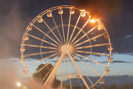 Highfield-Festival in Leipzig: Verletzte bei Brand im Riesenrad Highfield-Festival in Leipzig: Verletzte bei Brand im Riesenrad
