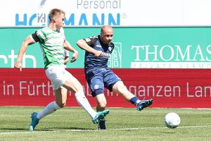 Nolls Geschenk rettet Paderborn Punkt - und erzürnt Zorniger