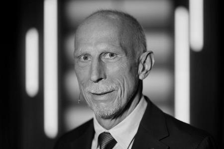 Ex-Fußballtrainer Christoph Daum ist tot Ex-Fußballtrainer Christoph Daum ist tot