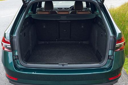 Skoda Superb Combi Sleeper Edition