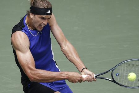 Zverev glanzlos in Runde drei Zverev glanzlos in Runde drei