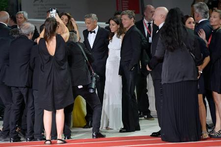 Brad Pitt und Ines de Ramon: Red-Carpet-Premiere als Paar in Venedig Brad Pitt und Ines de Ramon: Red-Carpet-Premiere als Paar in Venedig