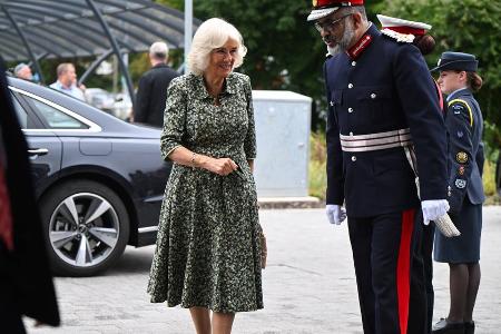 Königin Camilla gibt Gesundheitsupdate: So geht es Charles Königin Camilla gibt Gesundheitsupdate: So geht es Charles