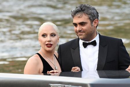 Lady Gaga schwärmt von ihrer Liebesgeschichte mit Michael Polansky Lady Gaga schwärmt von ihrer Liebesgeschichte mit Michael Polansky