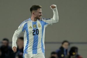 Argentinien hält auch ohne Messi Kurs auf WM
