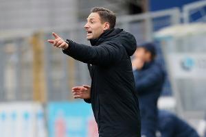Frankfurter U19-Trainer Rasche stirbt bei Autounfall