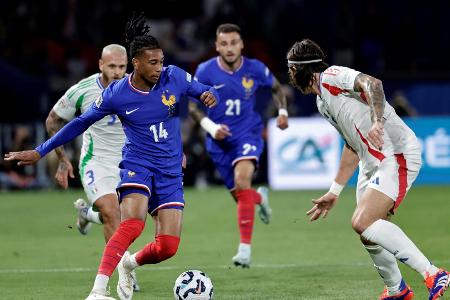 Blitztreffer reicht nicht: Frankreich verliert gegen Italien Blitztreffer reicht nicht: Frankreich verliert gegen Italien