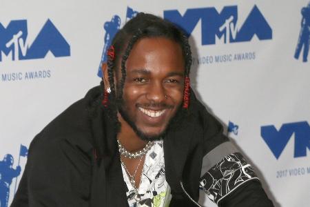 Super Bowl 2025: Kendrick Lamar tritt bei Halbzeitshow auf Super Bowl 2025: Kendrick Lamar tritt bei Halbzeitshow auf