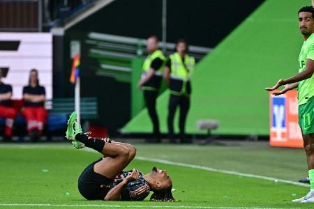 FC Bayern: Boey fällt mit Meniskusriss aus FC Bayern: Boey fällt mit Meniskusriss aus