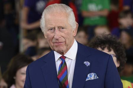König Charles zeigt sich schockiert von den Überschwemmungen in Europa König Charles zeigt sich schockiert von den Überschwemmungen in Europa